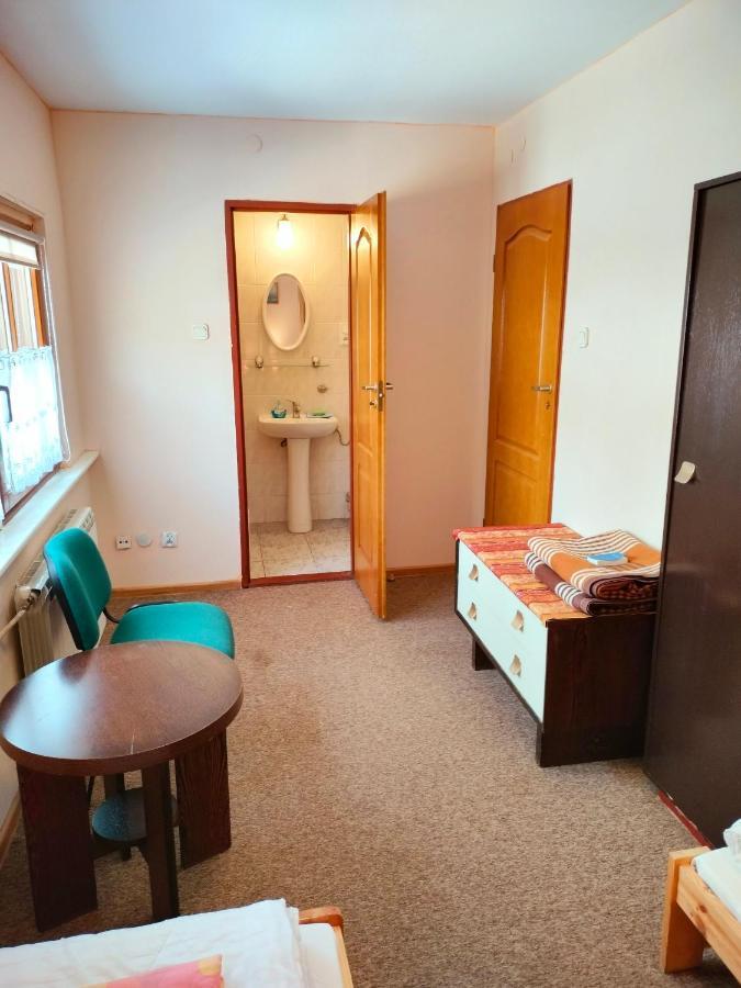 Double Room Private Bathroom