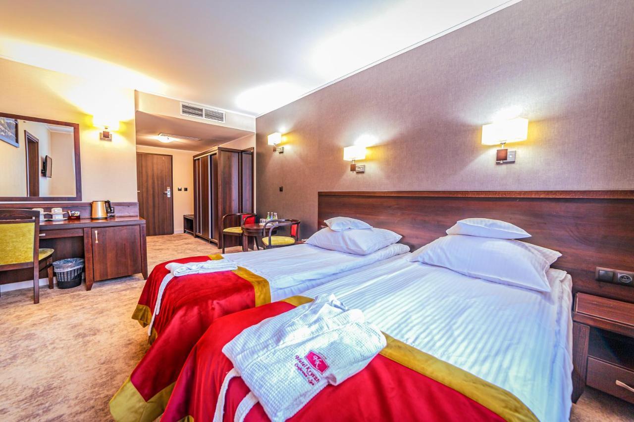 Double or Twin Room Balcony