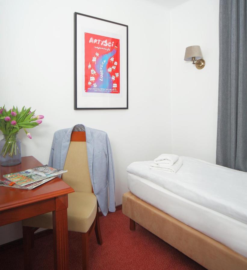 Small Single Room