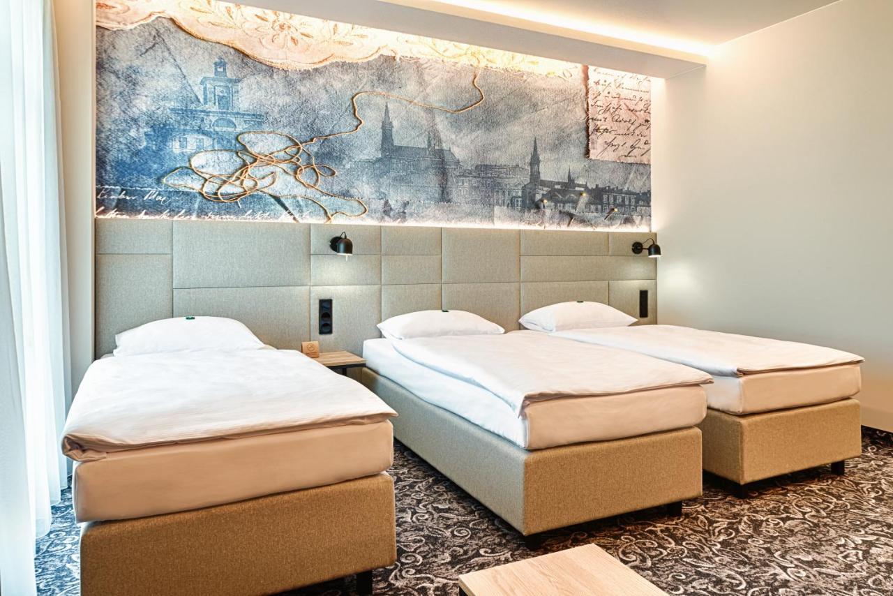 Basic Triple Room