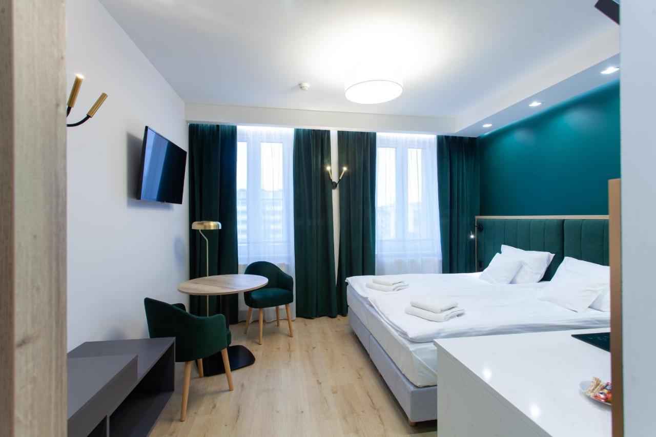 Standard King Room