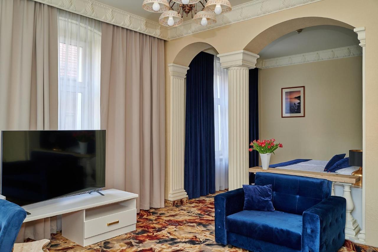 Double Room a possiblity of Extra Bed