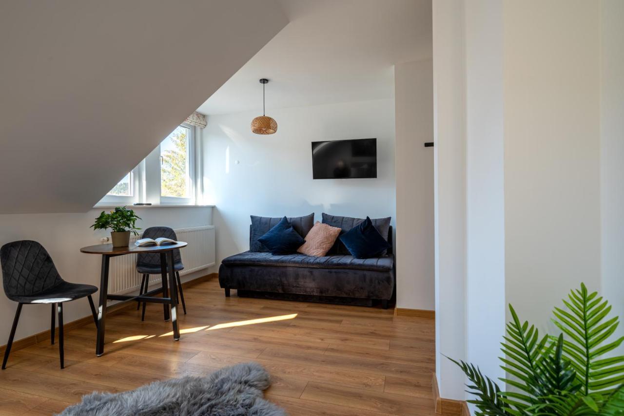 Family Room 22