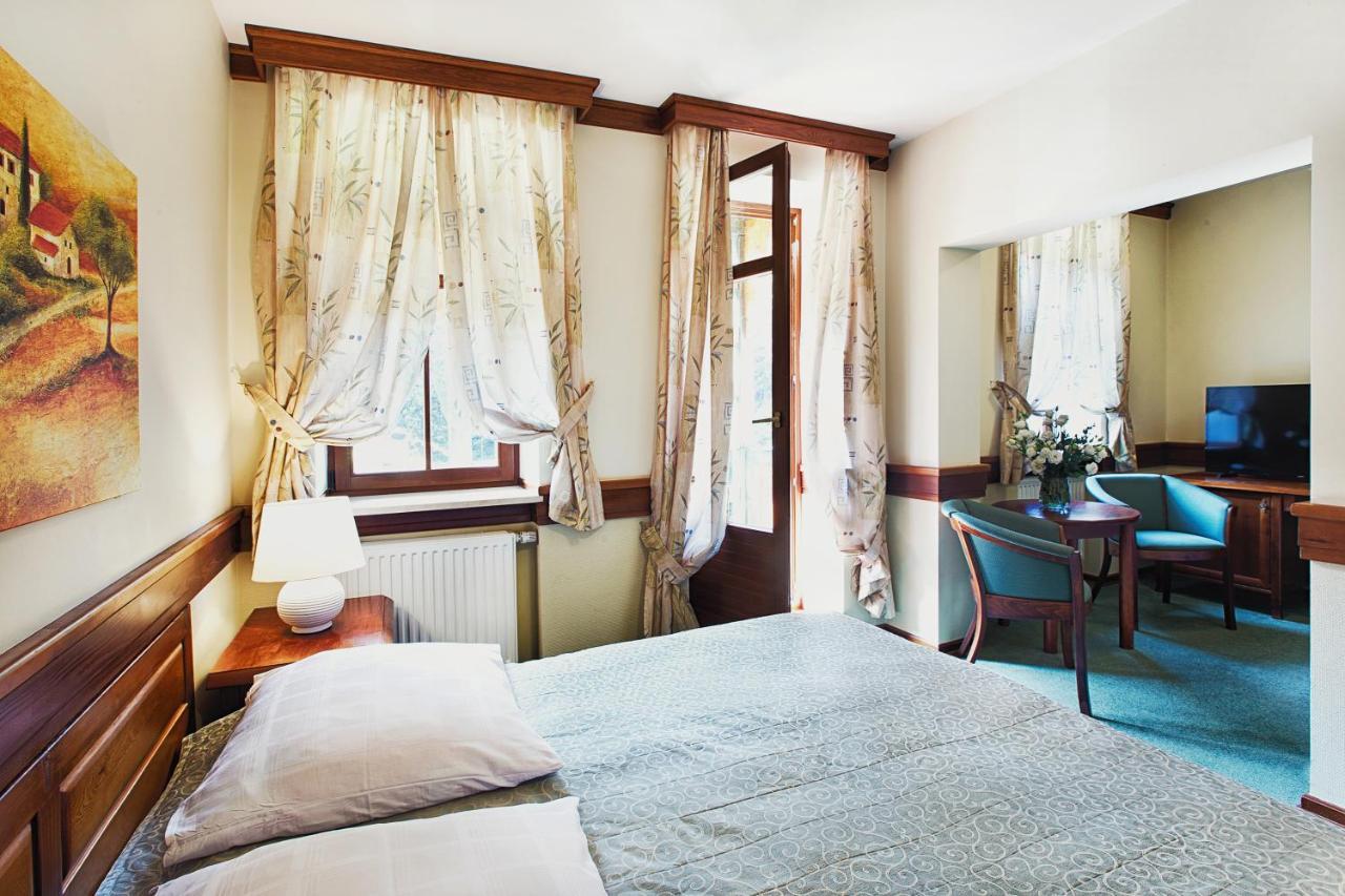 Triple Room Balcony
