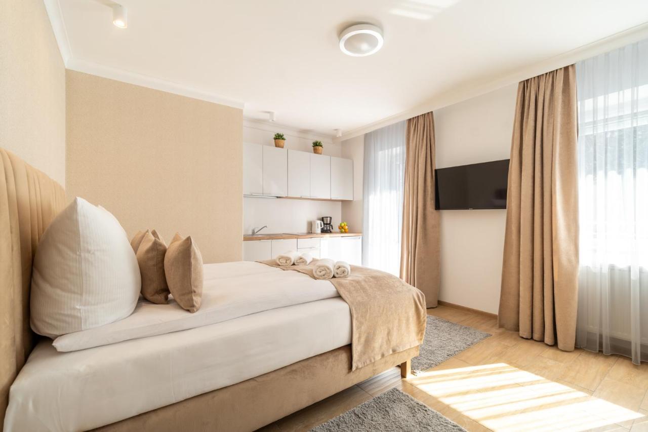 Apartment Kitchenette
