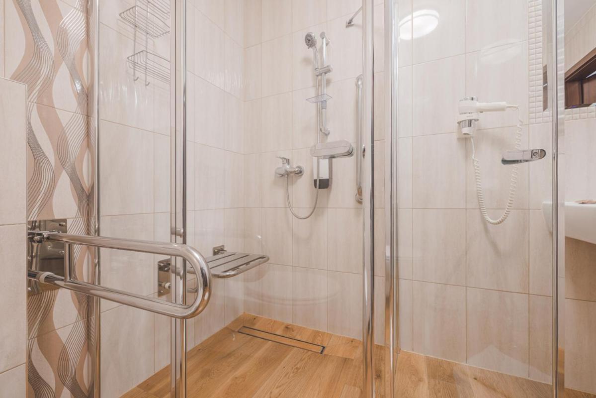 Double Room Disability Access