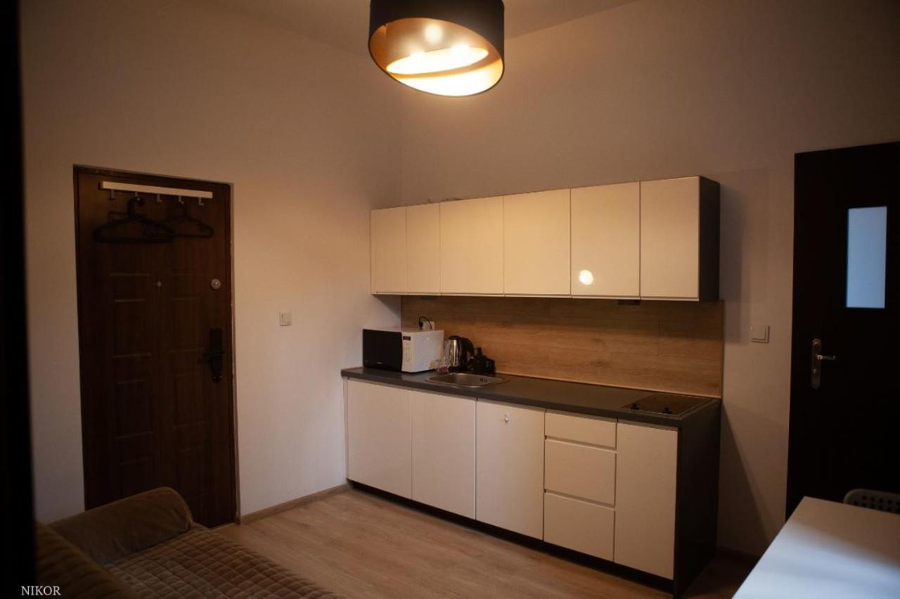 One-Bedroom Apartment,1412276294:JPEG