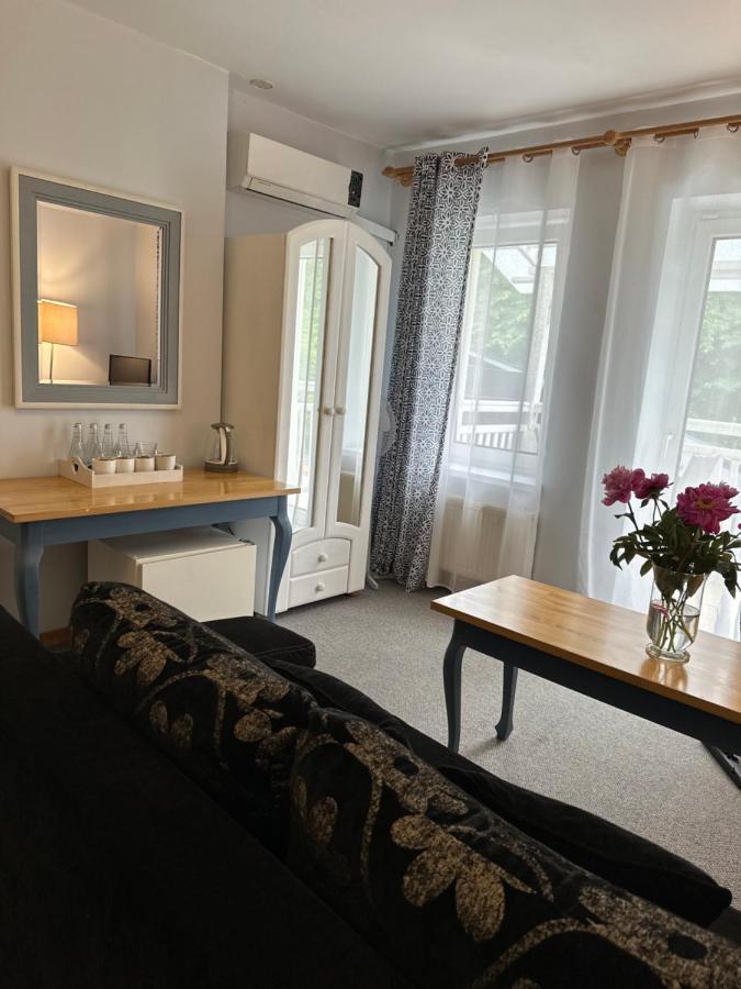 Triple Room Balcony