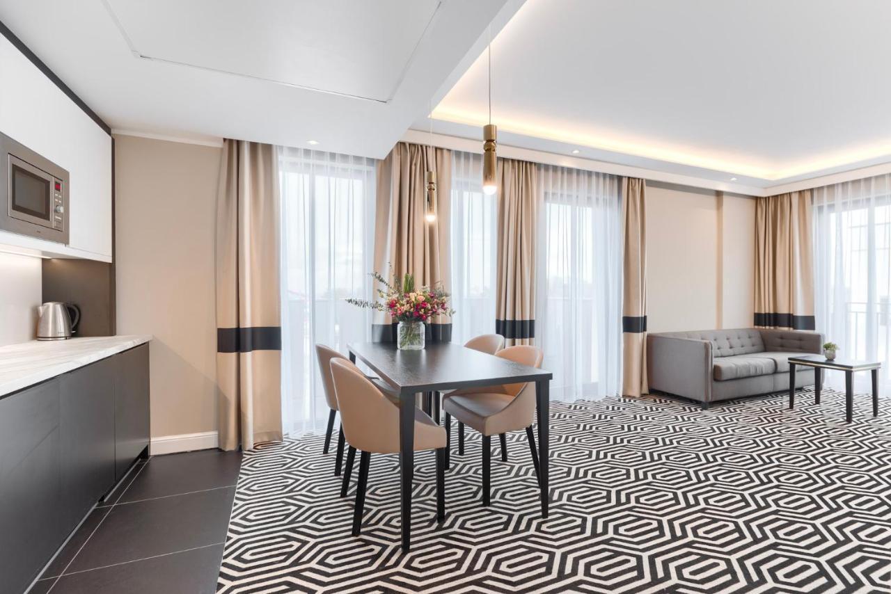 Superior Apartment