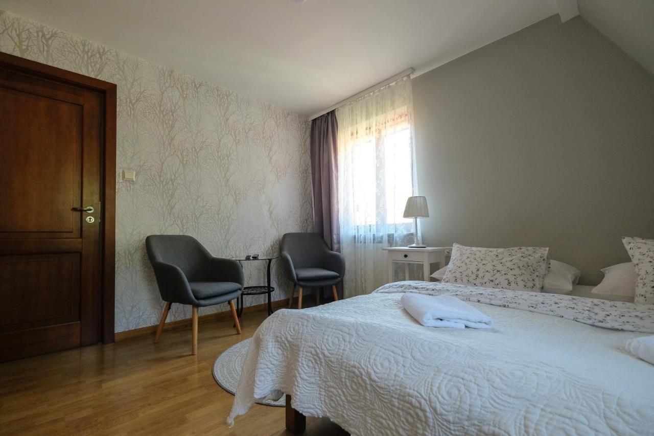 Double Room Private Bathroom