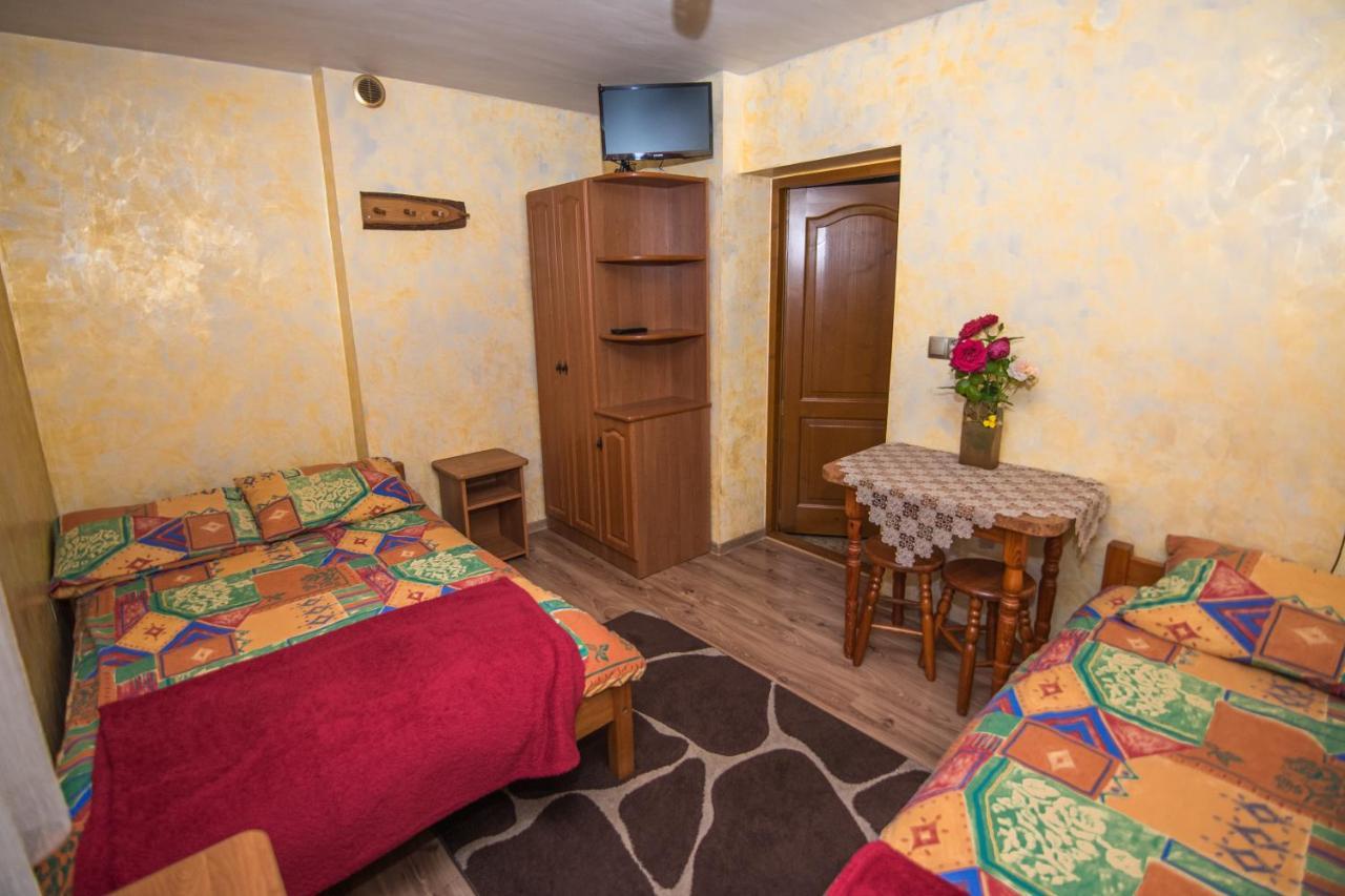 Double Room Private Bathroom