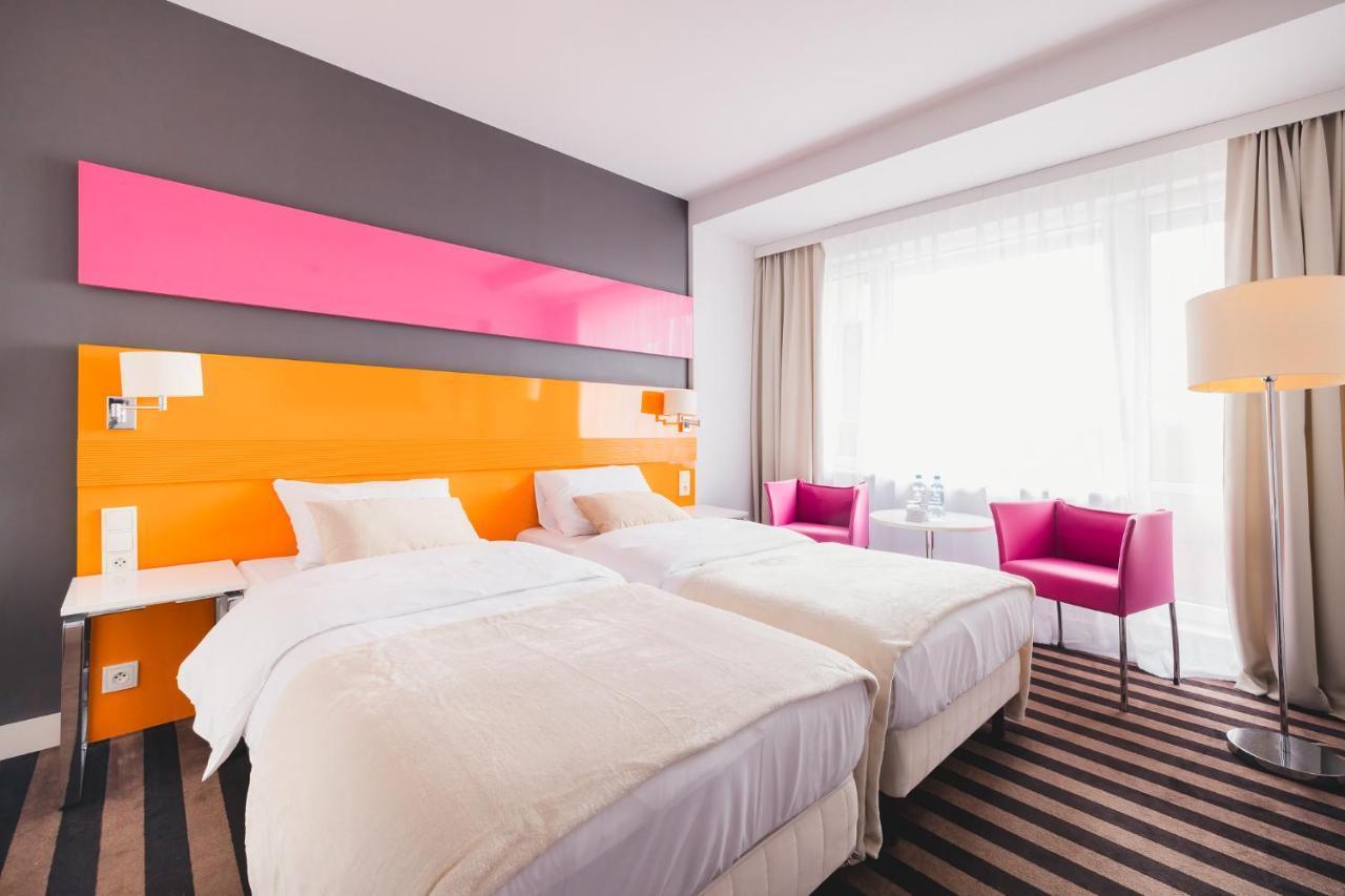 Double or Twin Room Bathroom