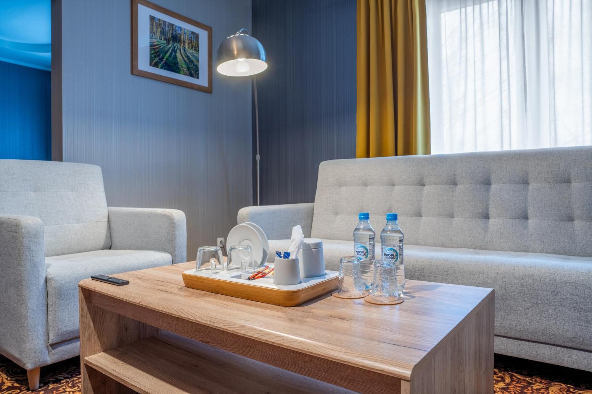 Deluxe King Suite