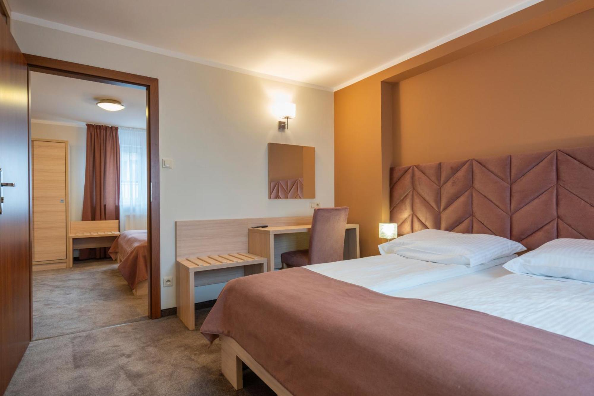Premium Two-Bedroom Quadruple Room