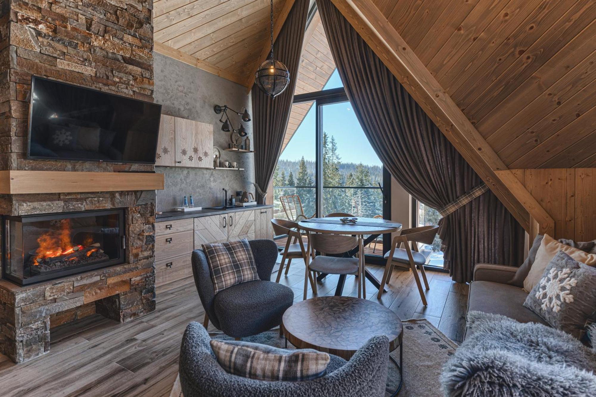 Two-Bedroom Apartment Annex