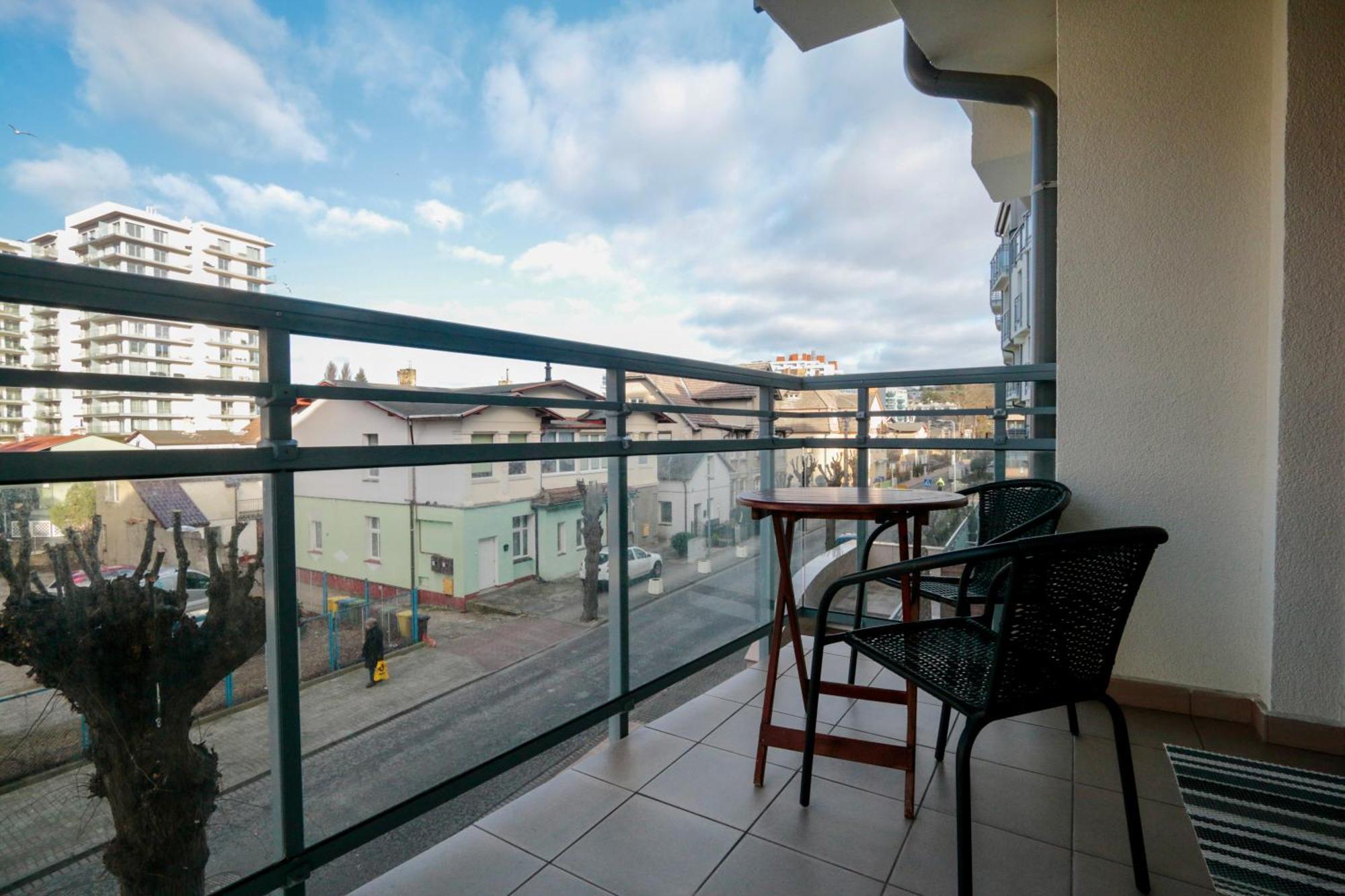 Apartament typu studio z balkonem