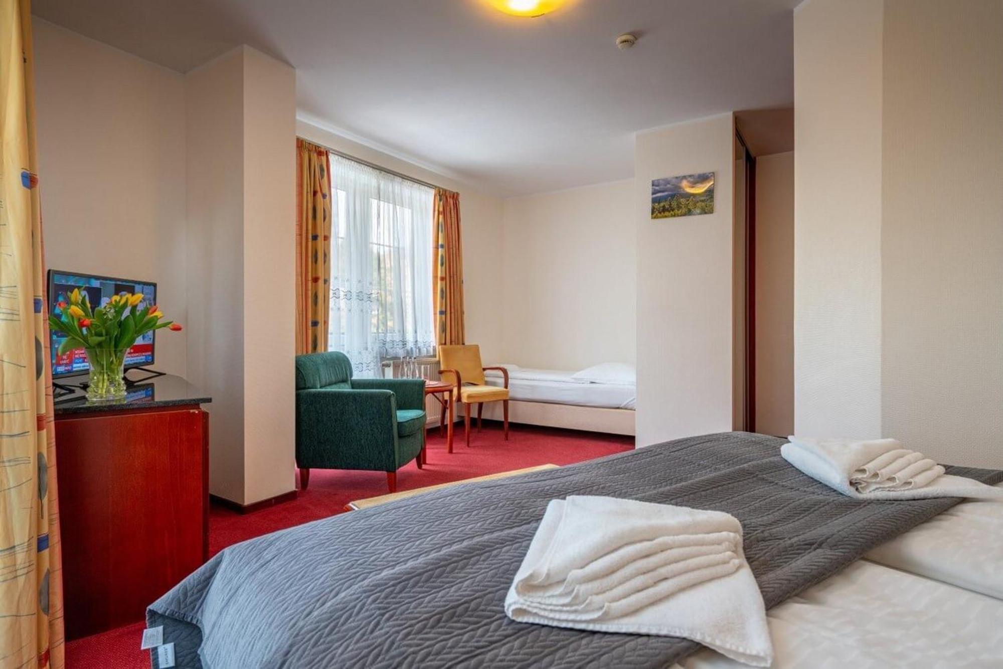 Triple Room
