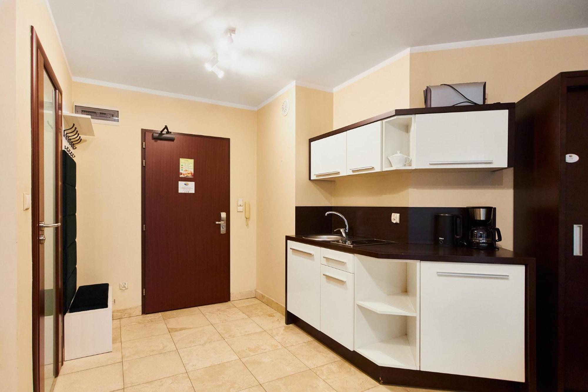 Apartment Shower