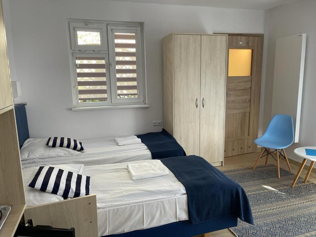 Quadruple Room Private Bathroom