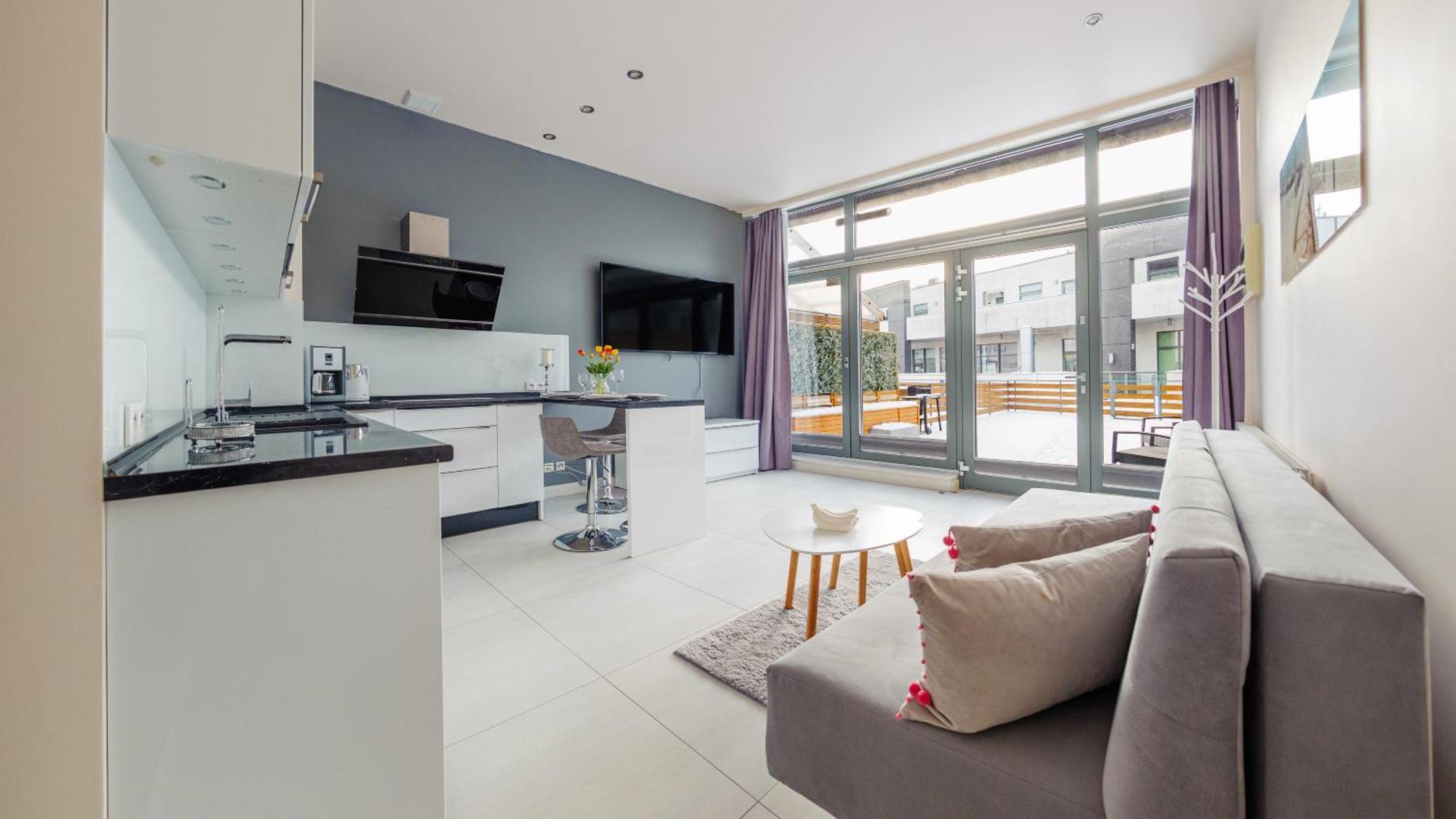 One-Bedroom Apartment