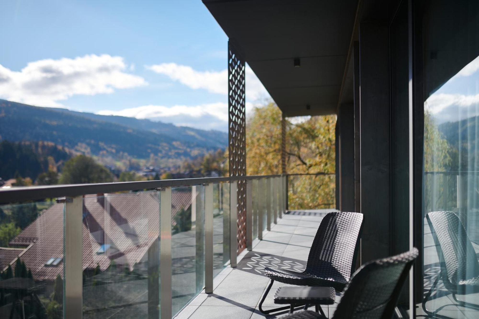 Aries Suite View