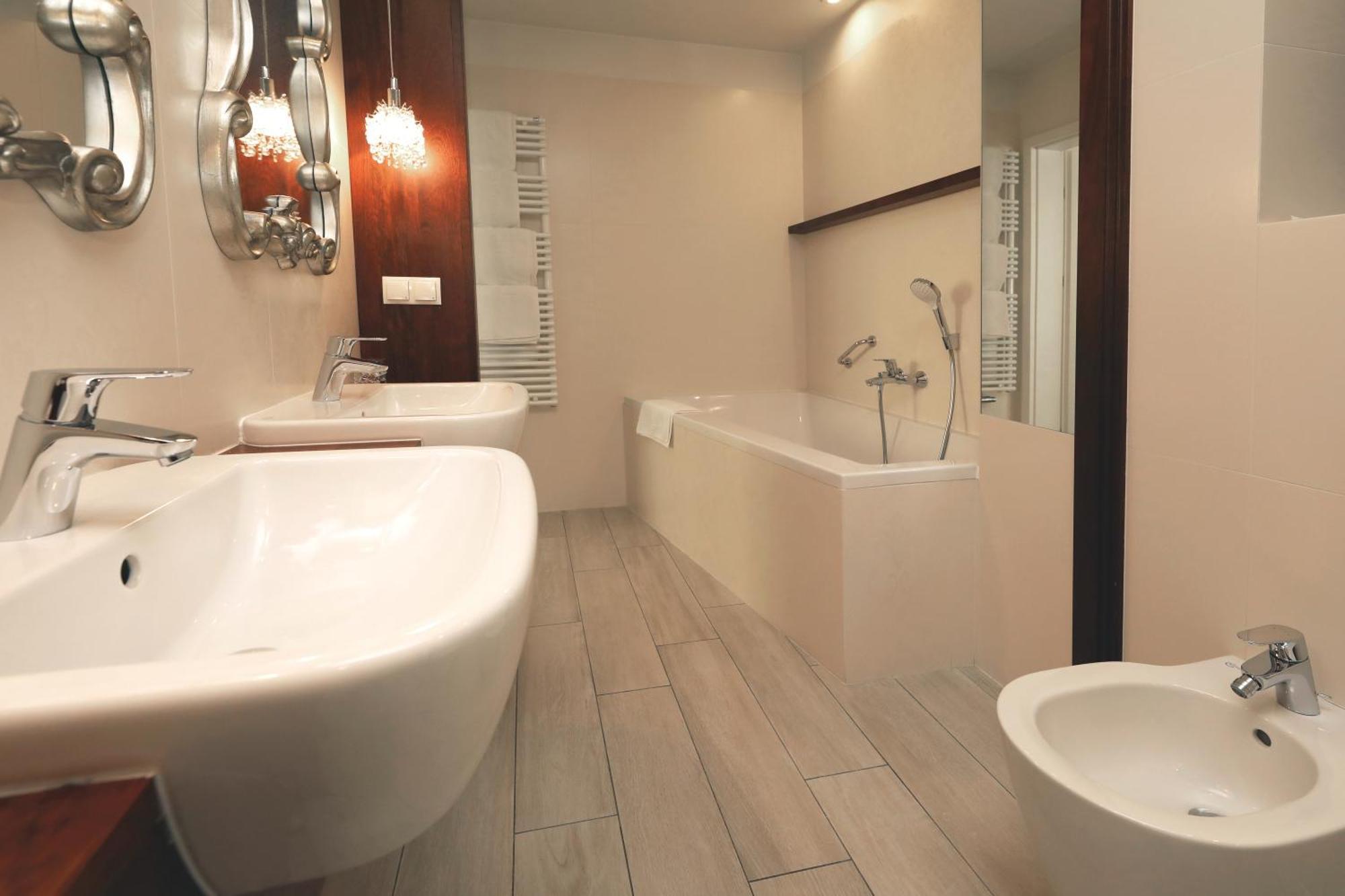 Two-Room Suite