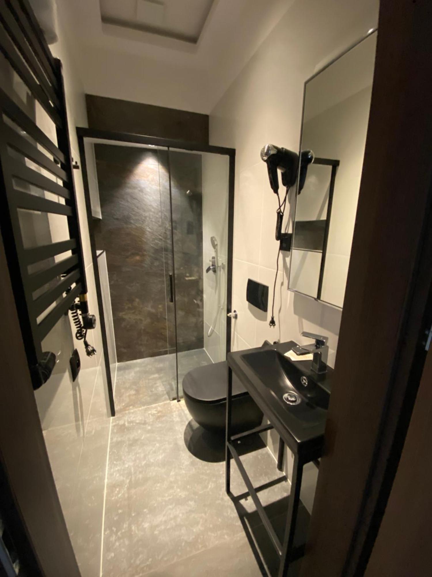 Standard Studio
