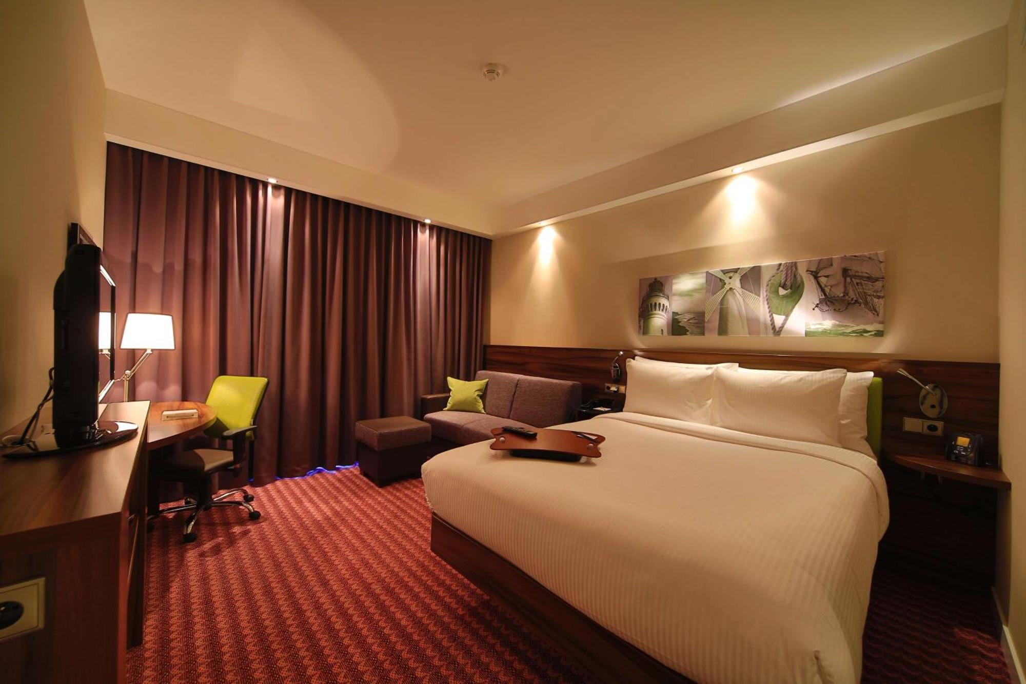 Queen Room Sofa Bed