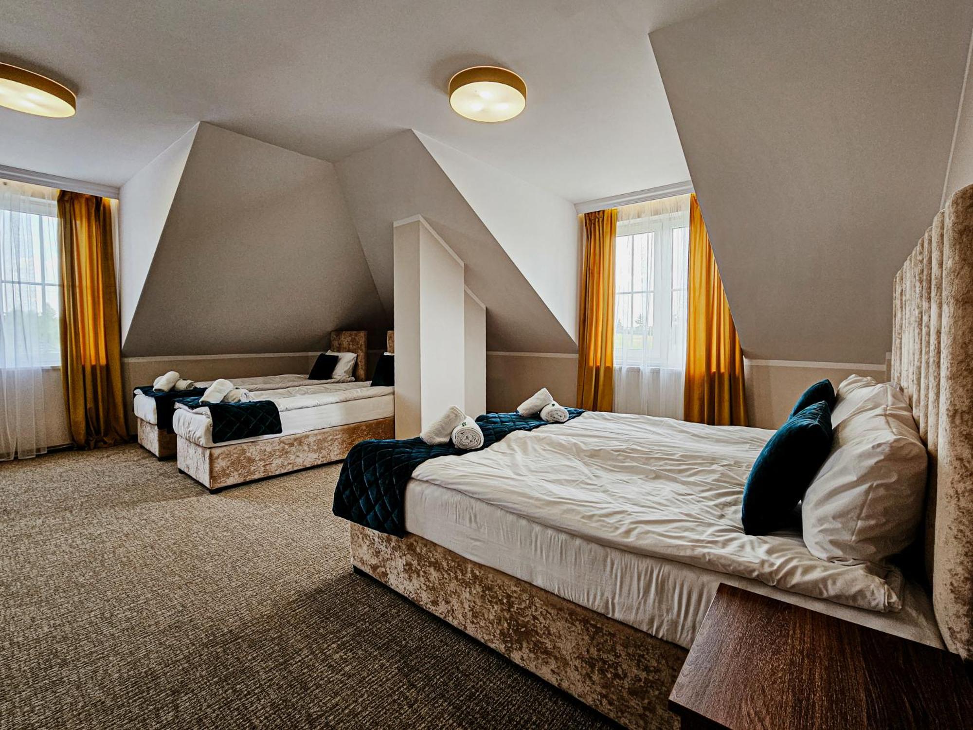 Deluxe Quadruple Room