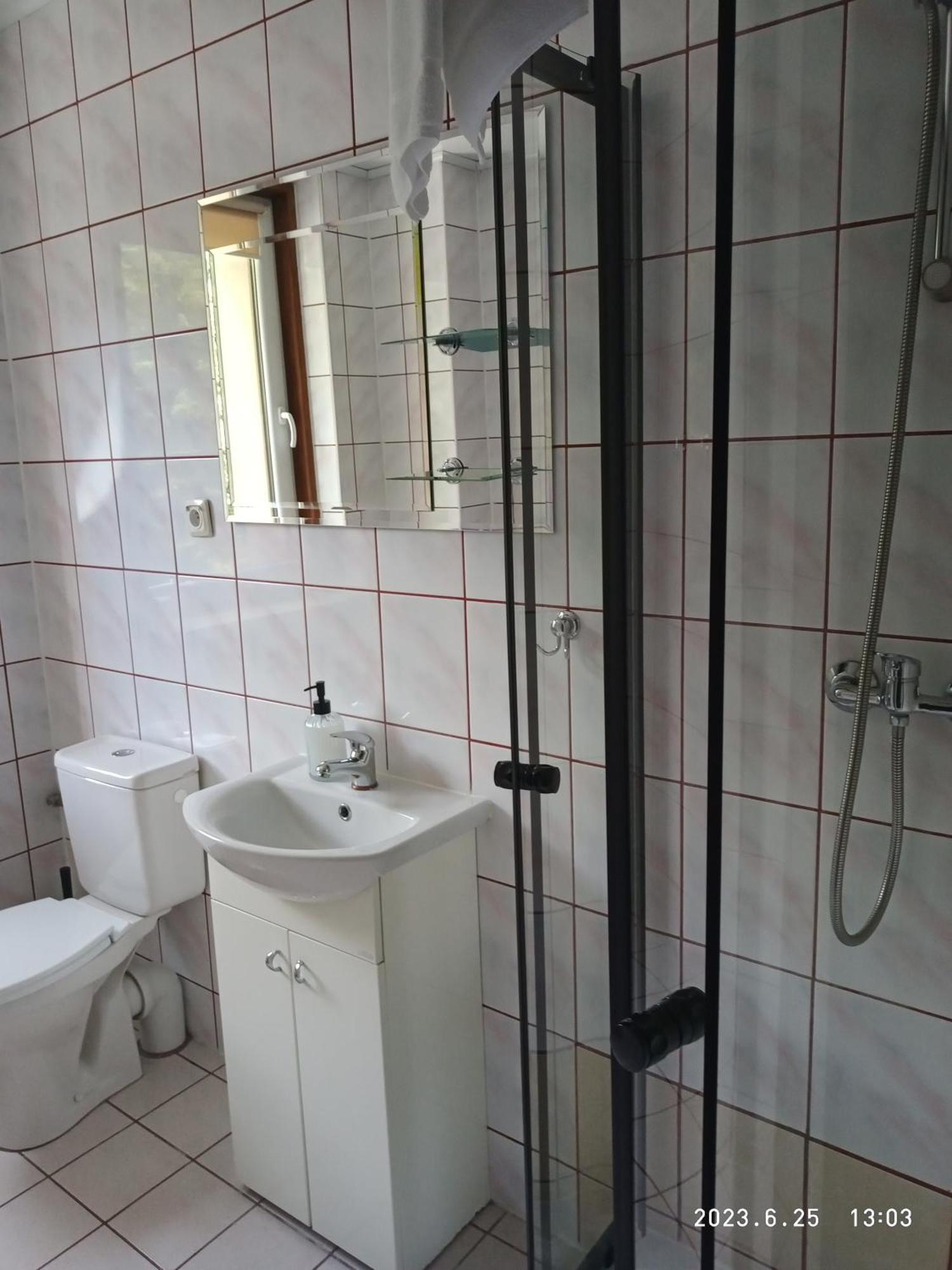 Quadruple Room Private Bathroom