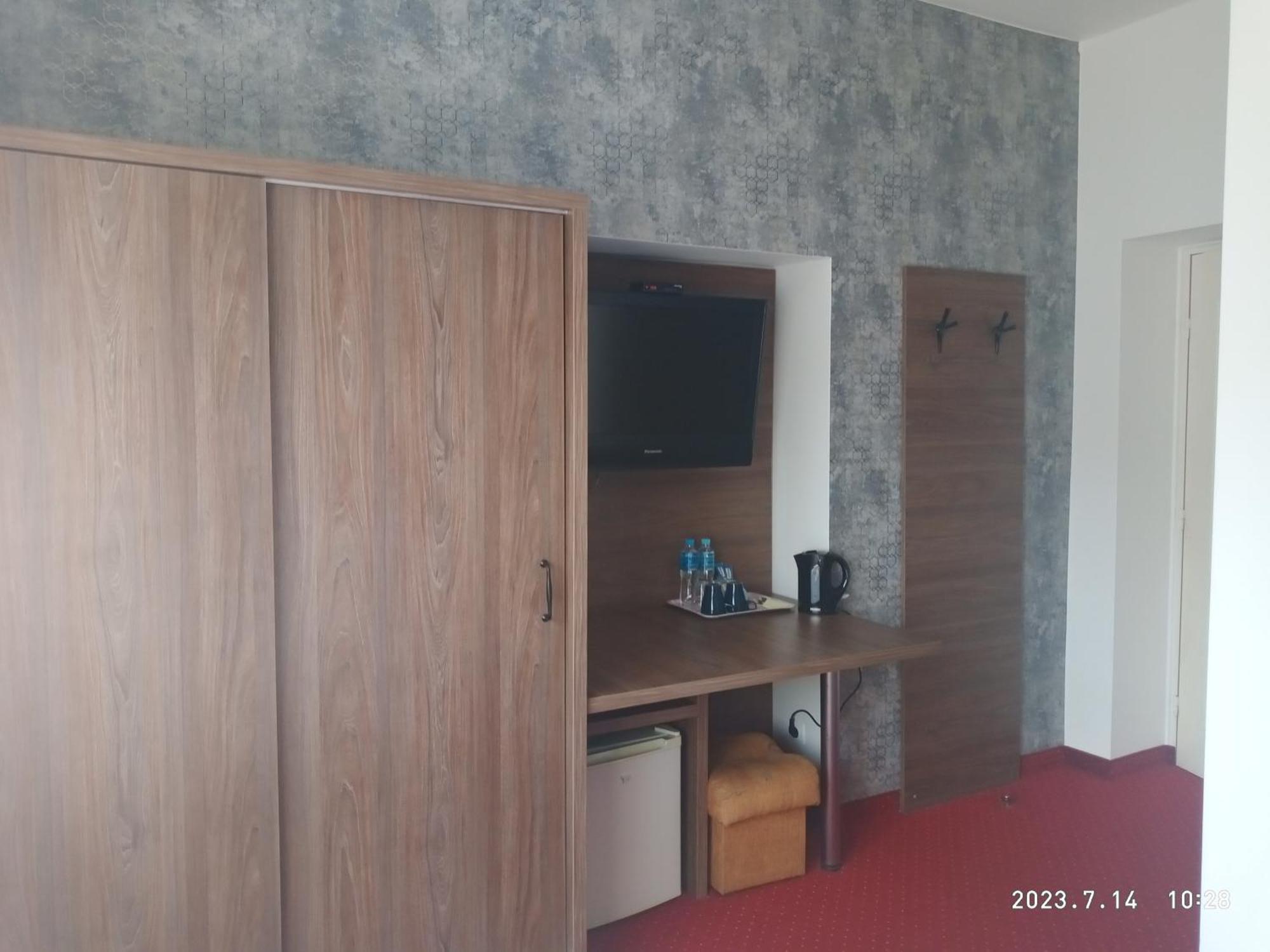 Double Room Private Bathroom