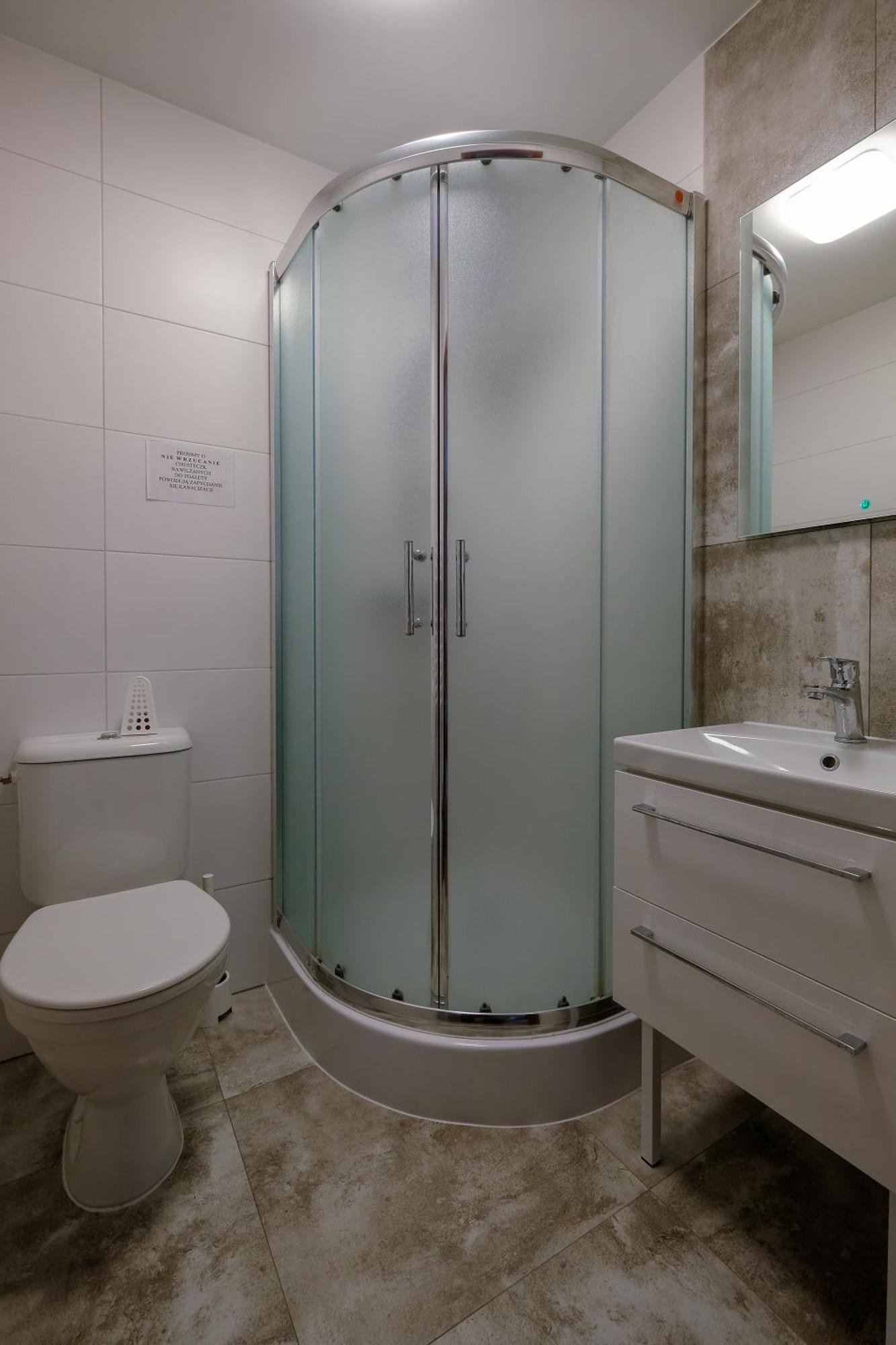 Double Room Private Bathroom