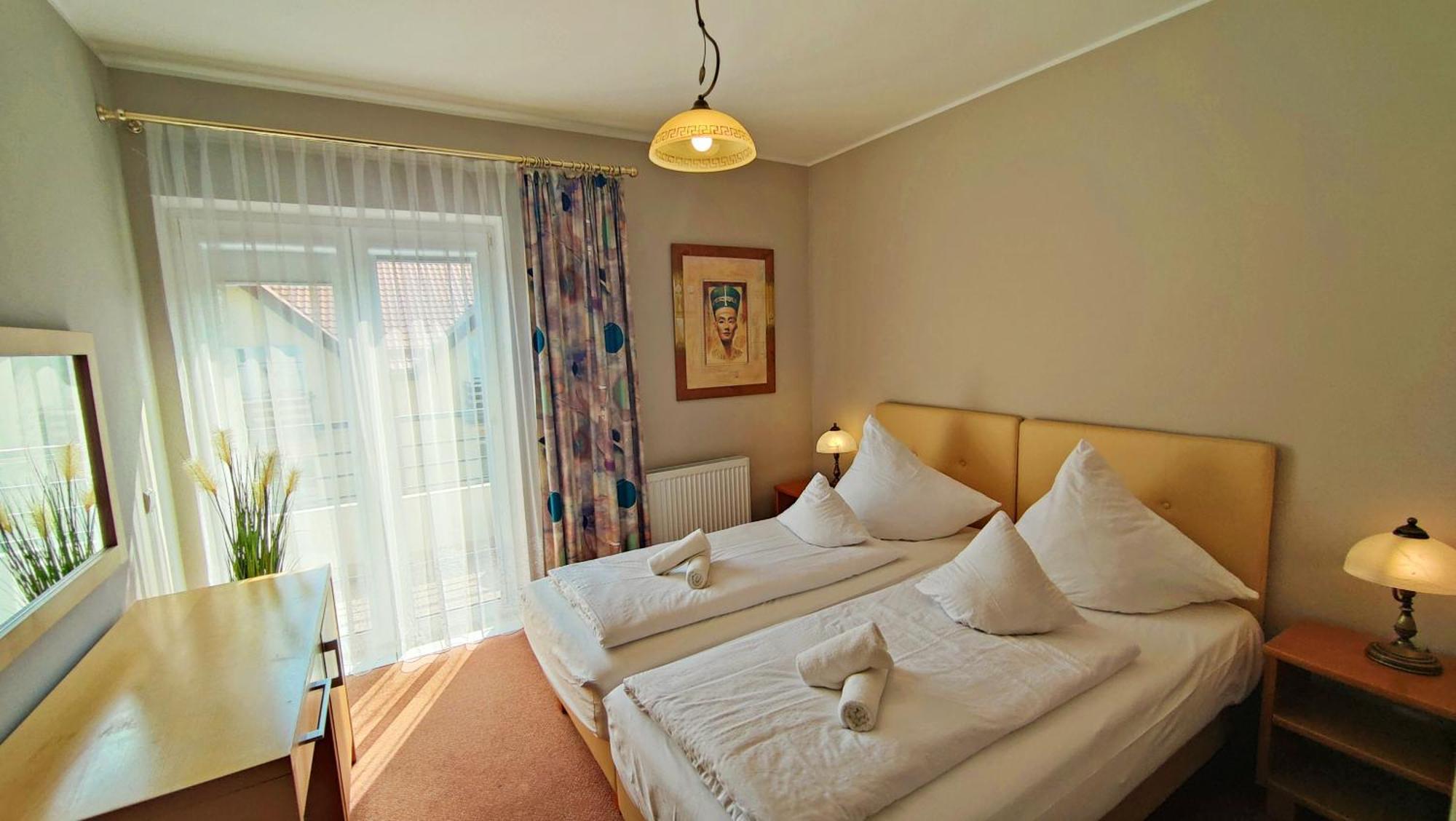 Large Double Room