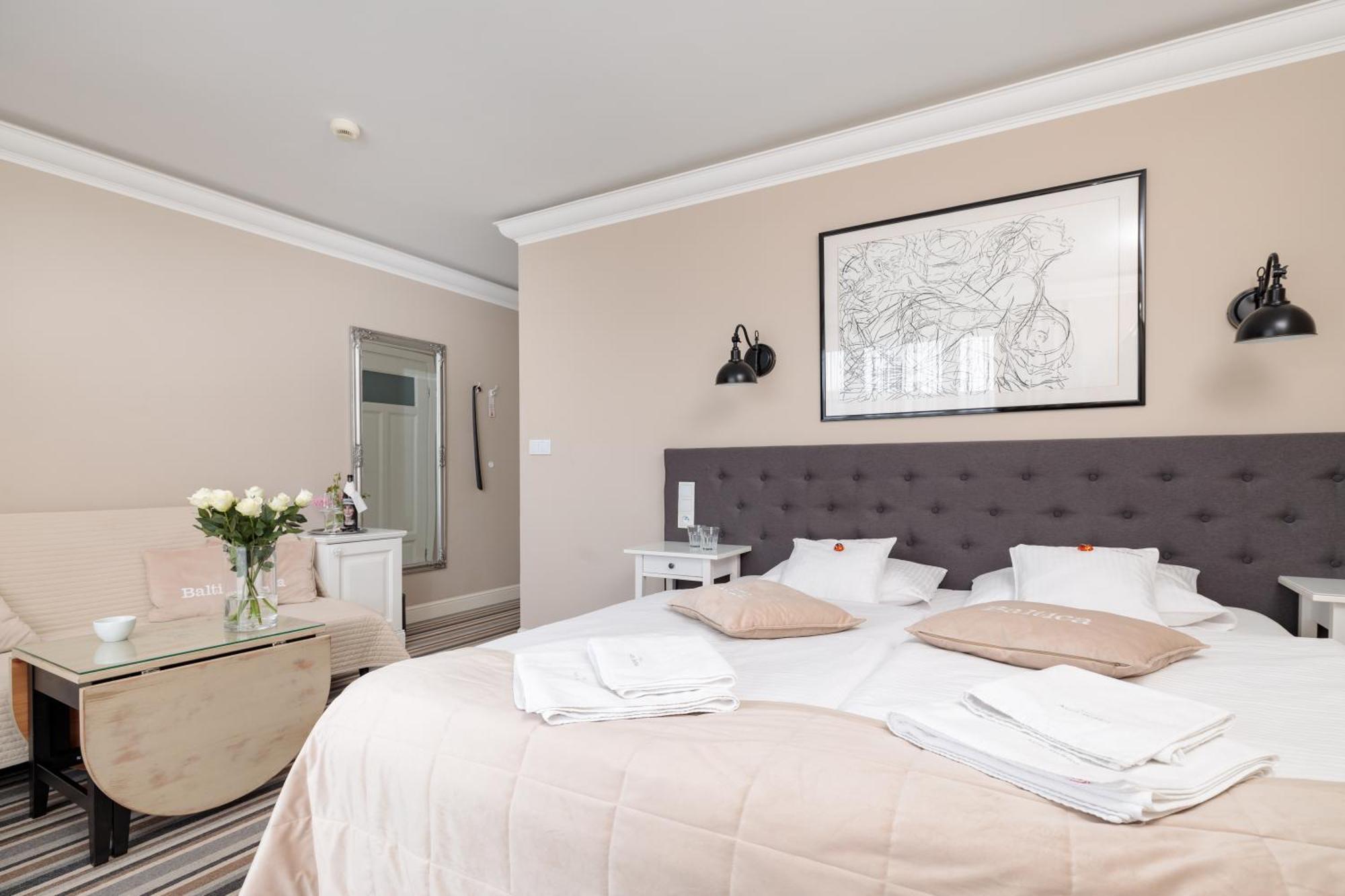 Triple Room Balcony