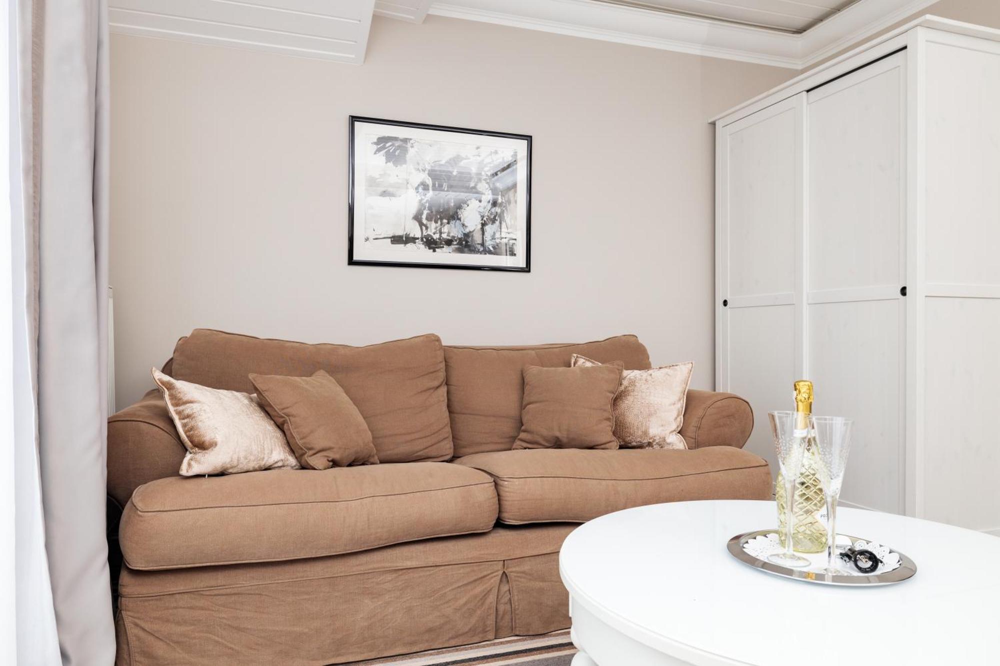 Executive Studio