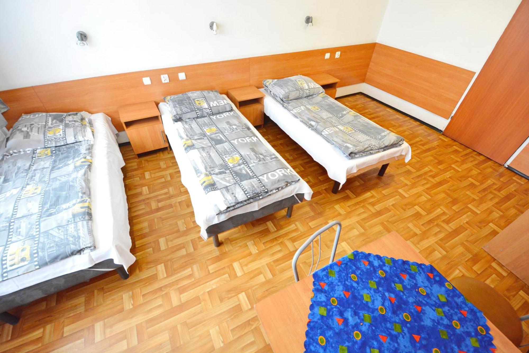Basic Triple Room