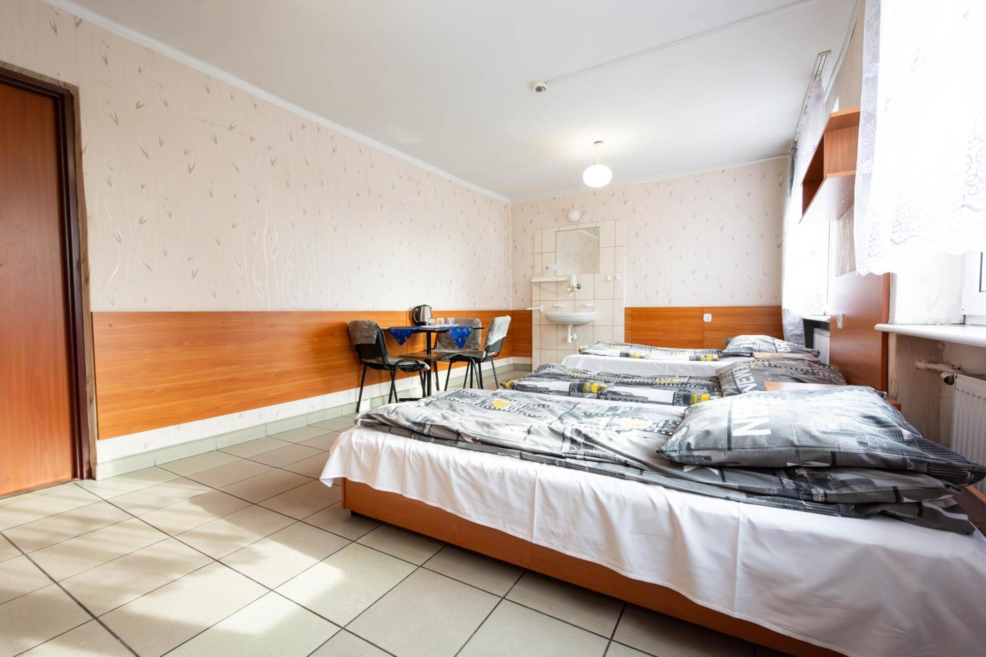 Mixed Dormitory Room