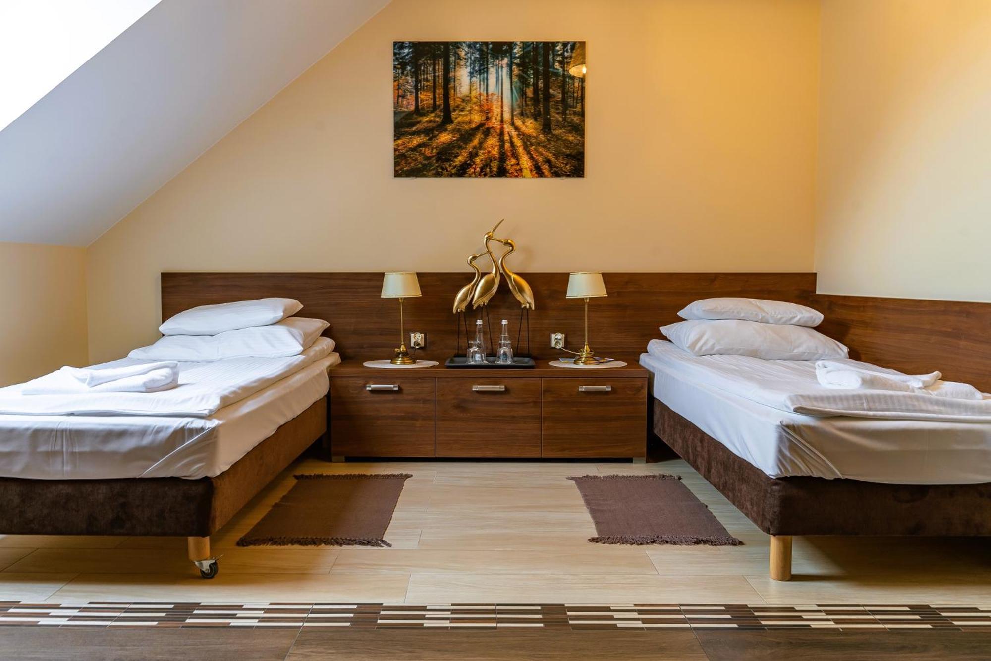 Double Room Private Bathroom