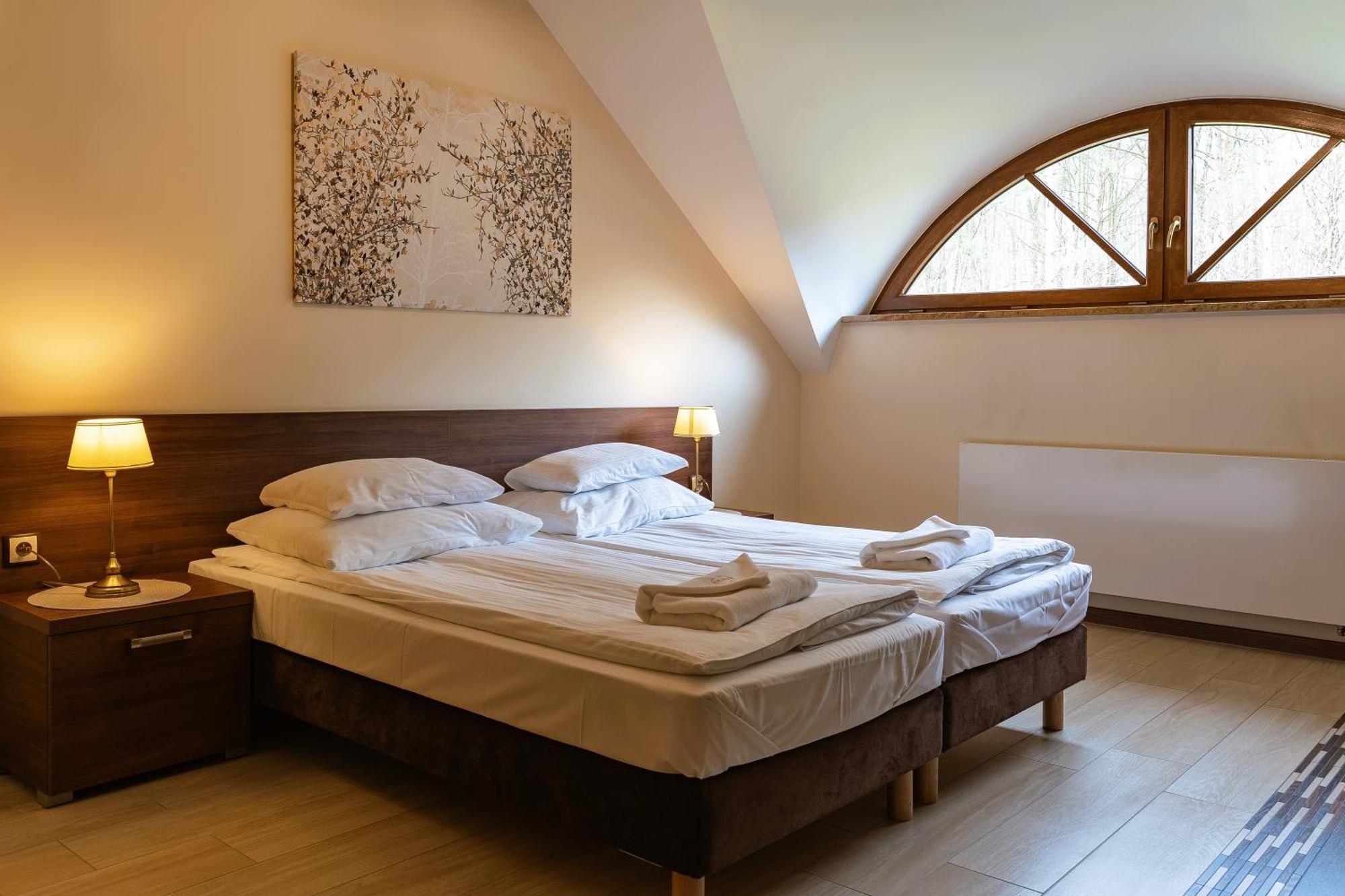 Double Room Private Bathroom