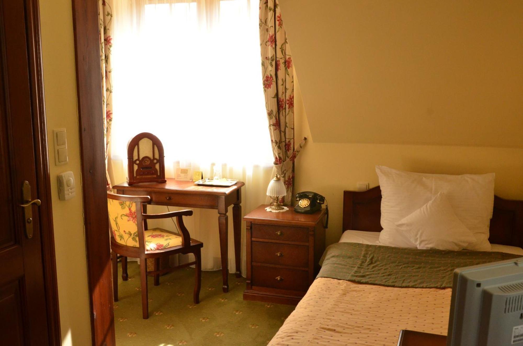 Single Room