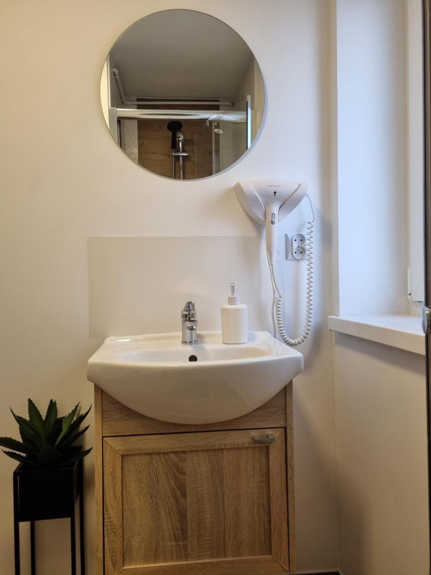 Small Single Room