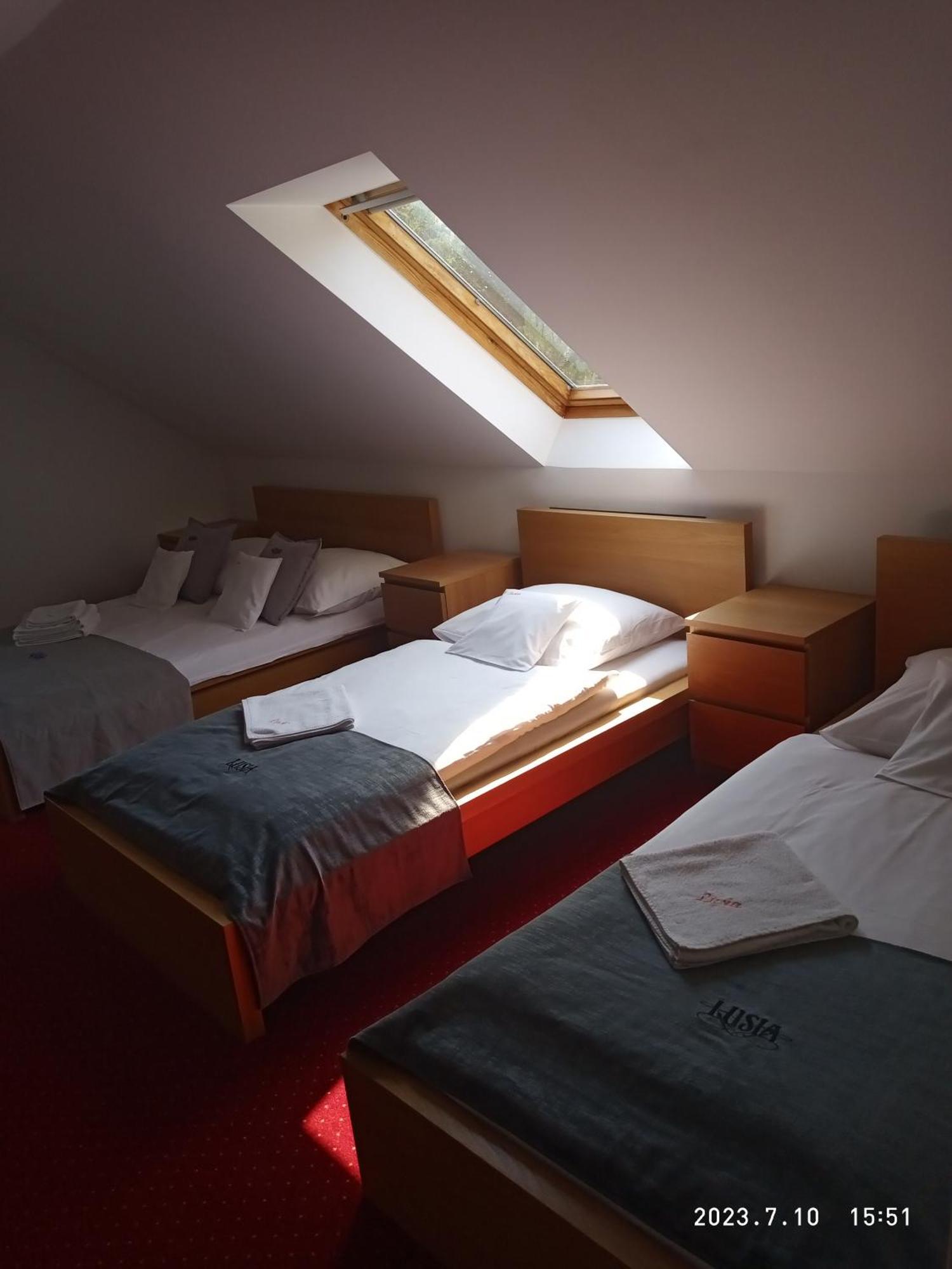 Double Room Private Bathroom
