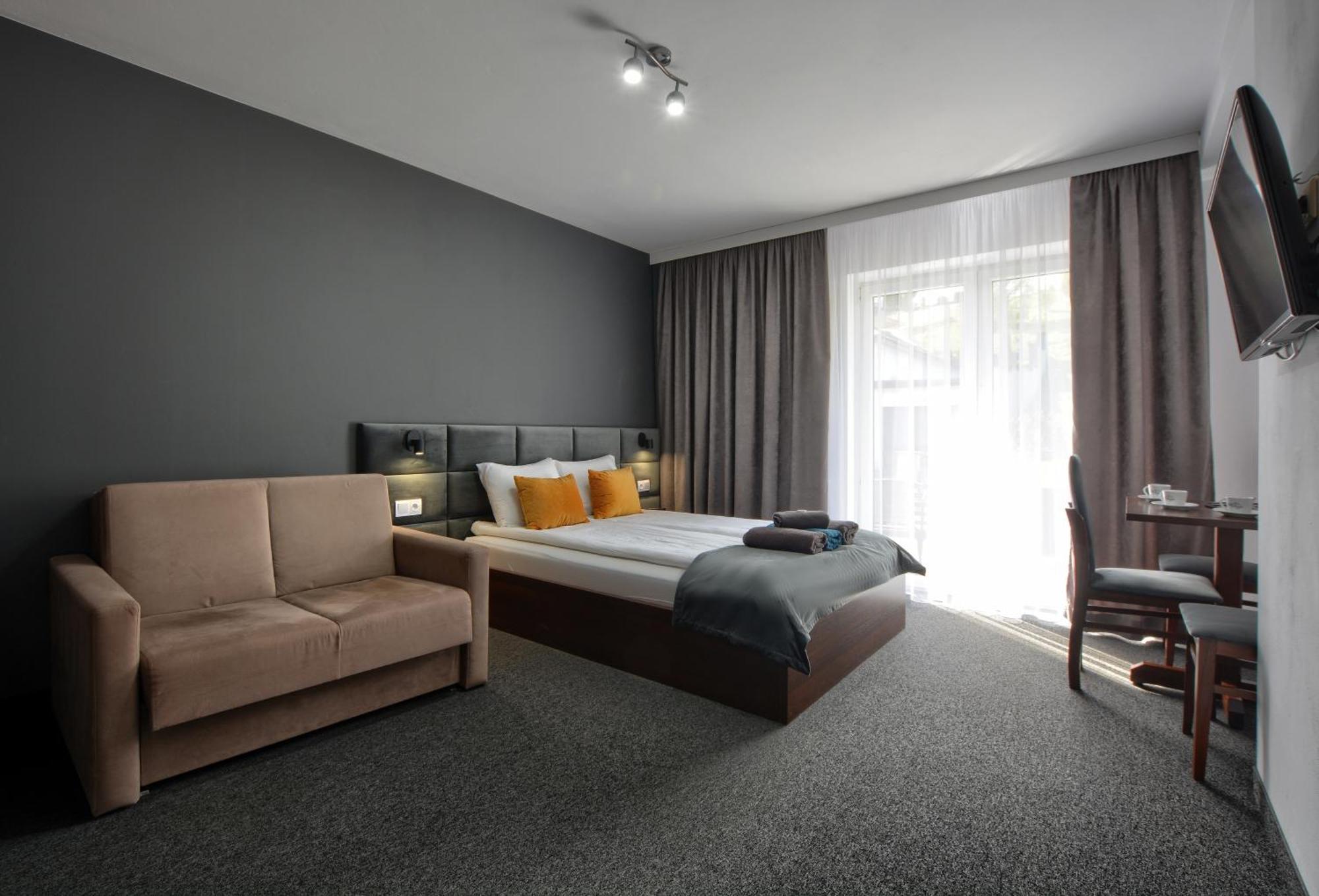 Triple Room Terrace