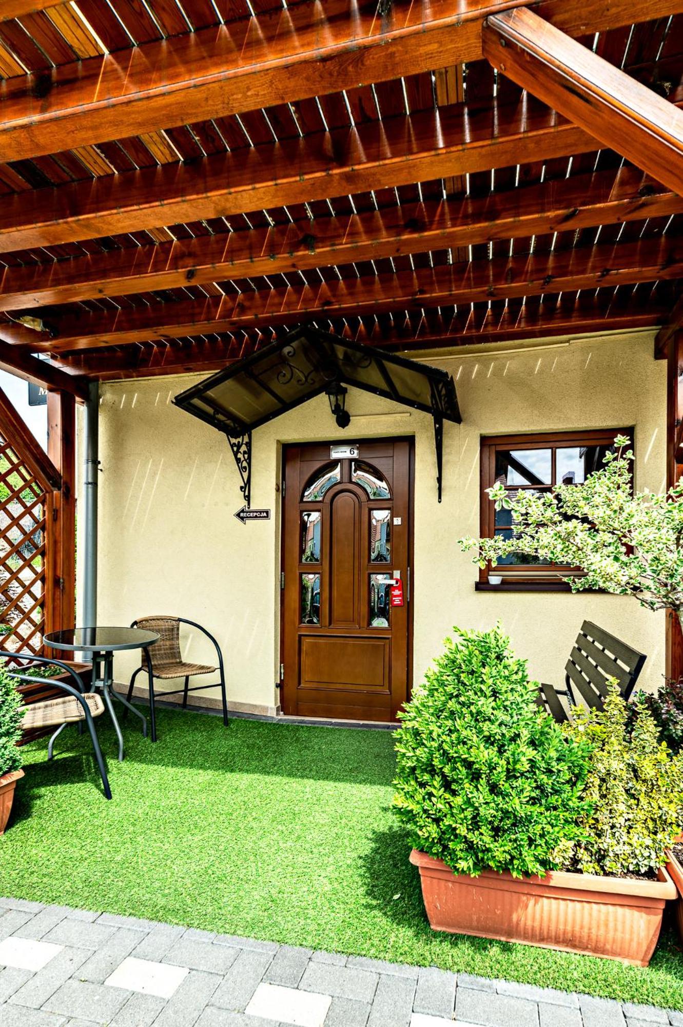 Economy Double Room Terrace Ground Floor