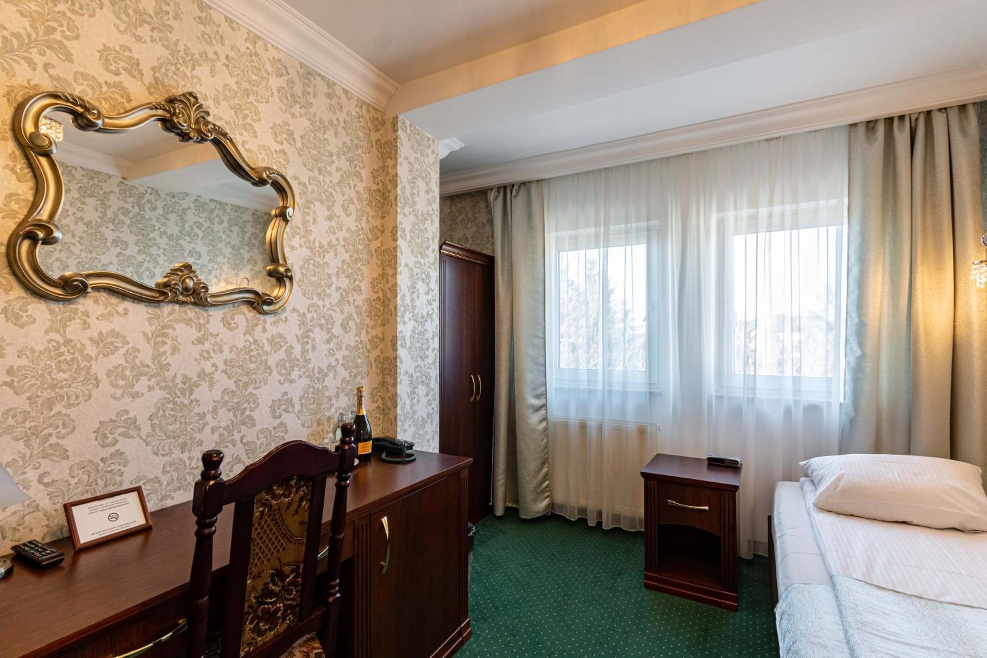 Superior Single Room