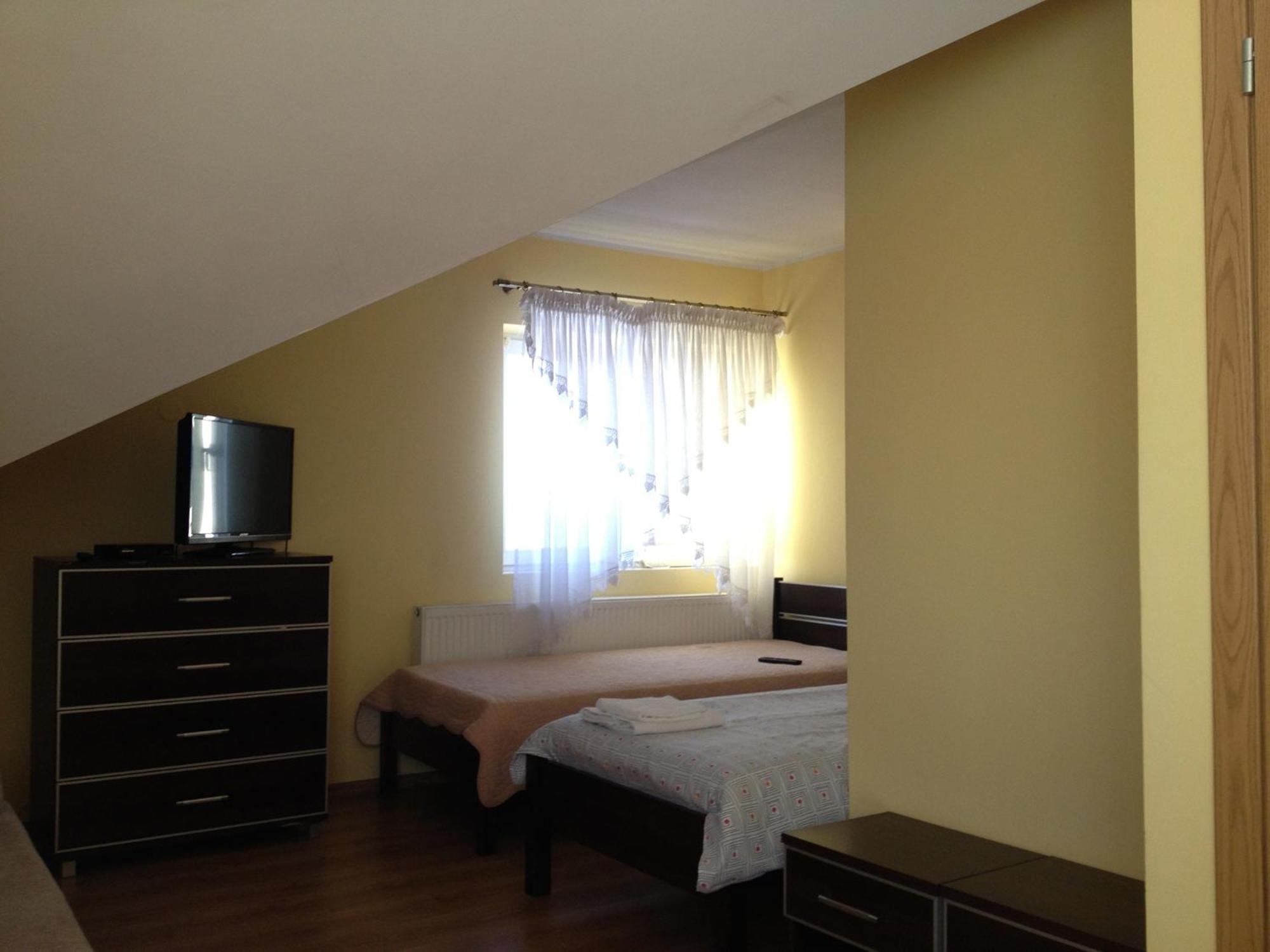 Large Double Room