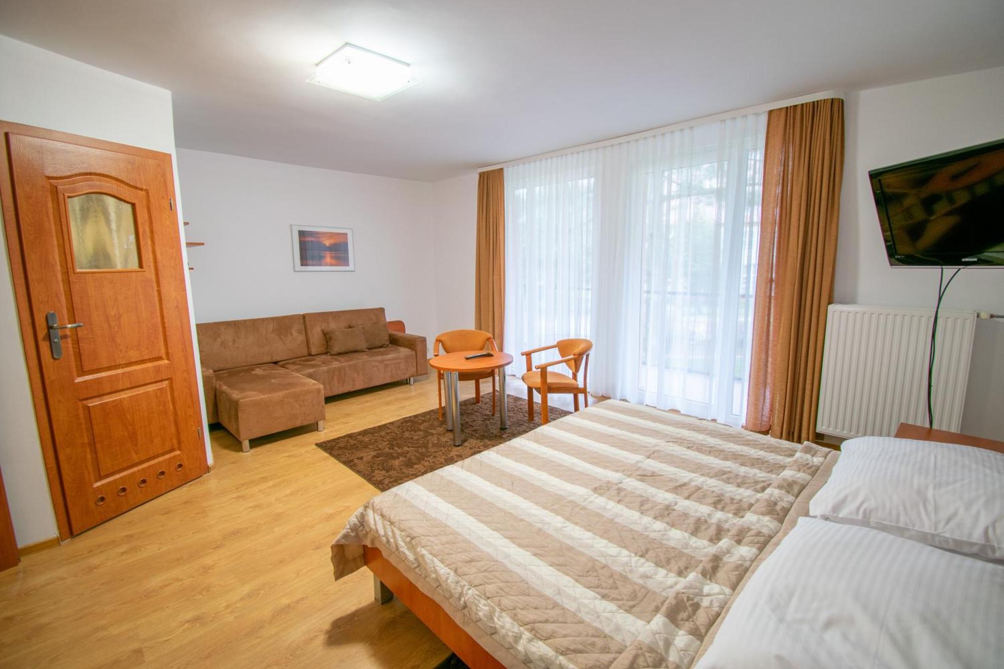 Superior Triple Room,1590446940:JPEG