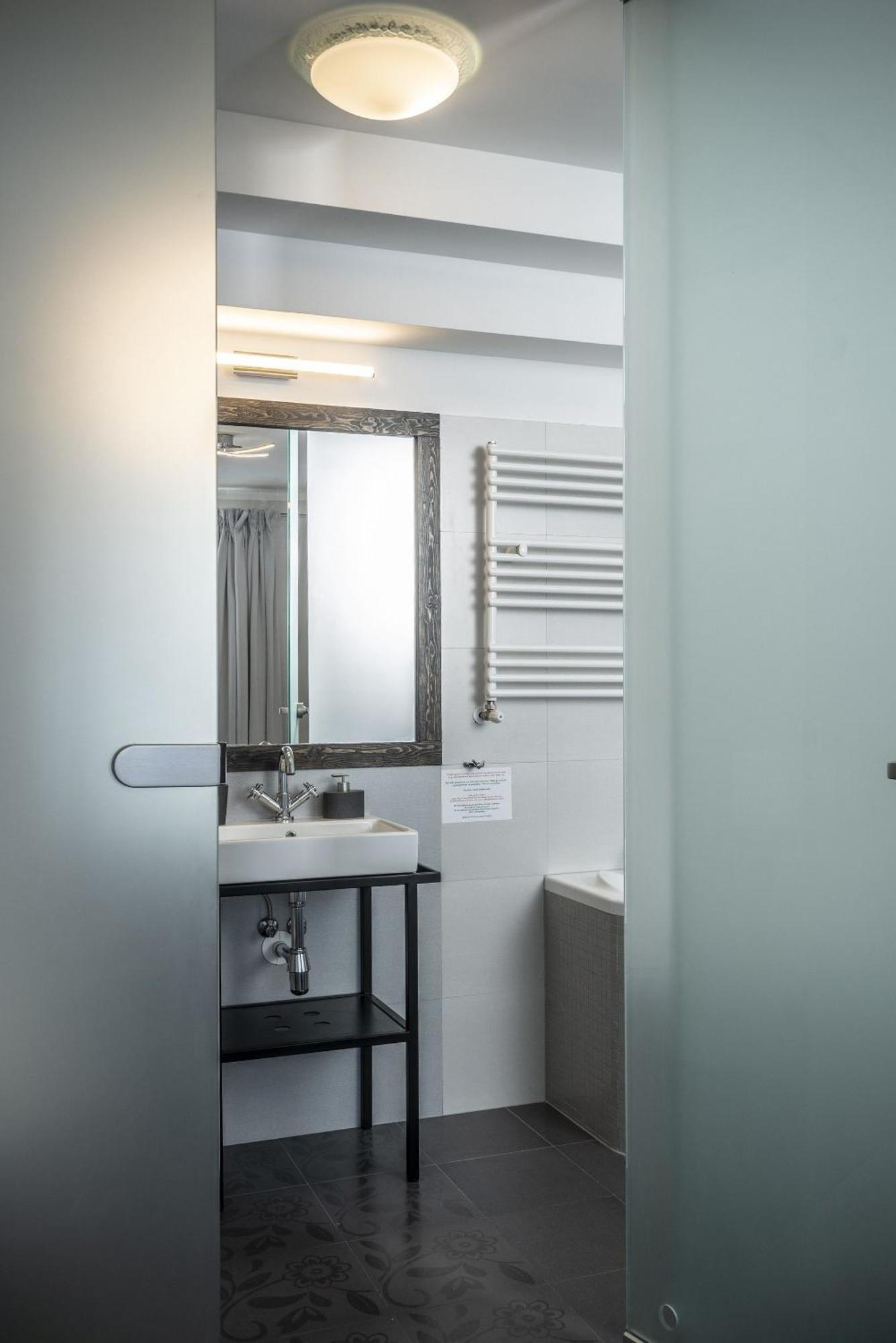 Suite Apartment