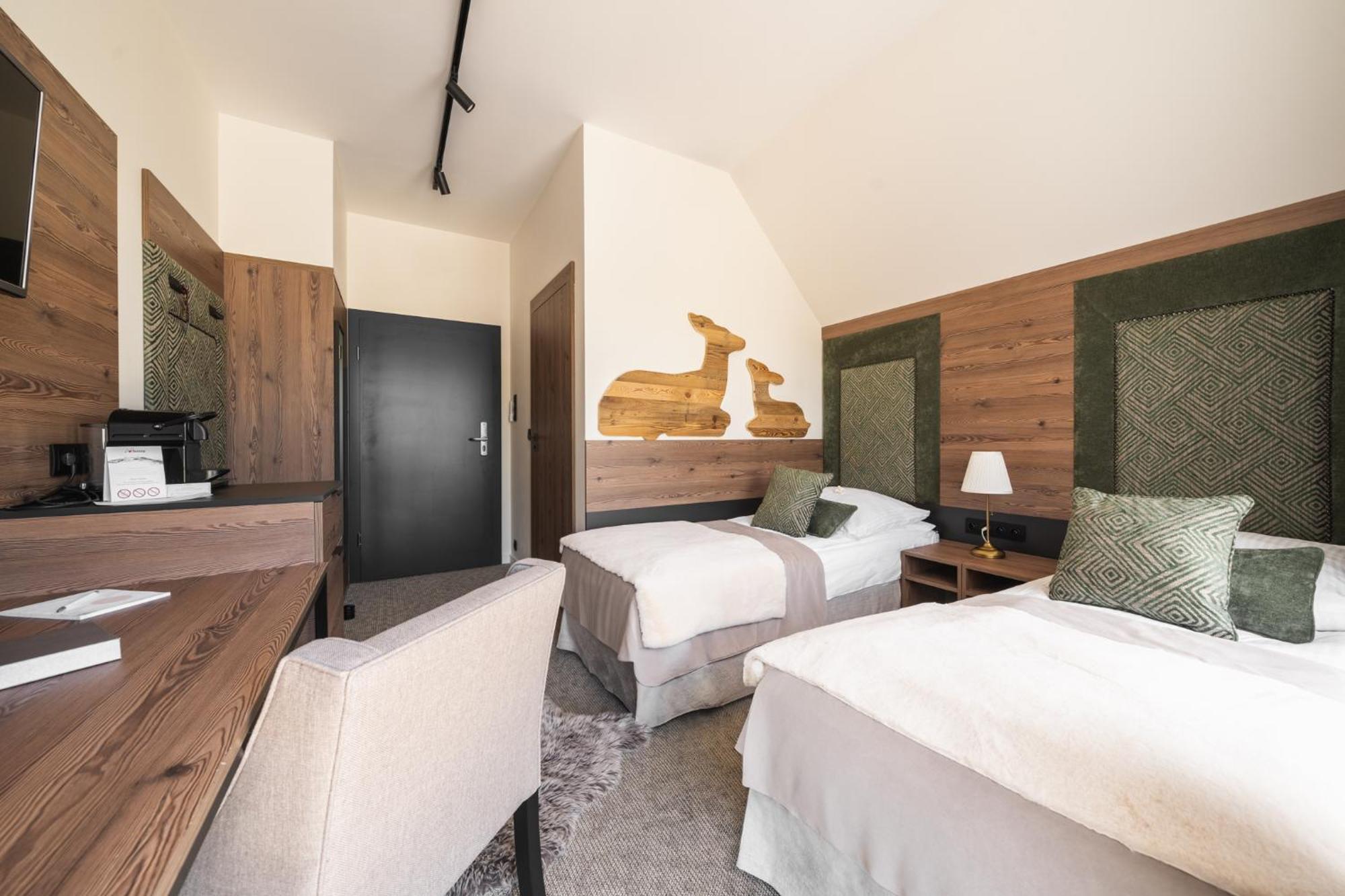 Deluxe Double Room Unlimited Access to Water Park