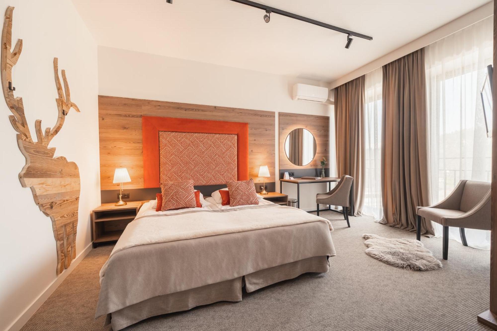 Deluxe Double Room Unlimited Access to Water Park